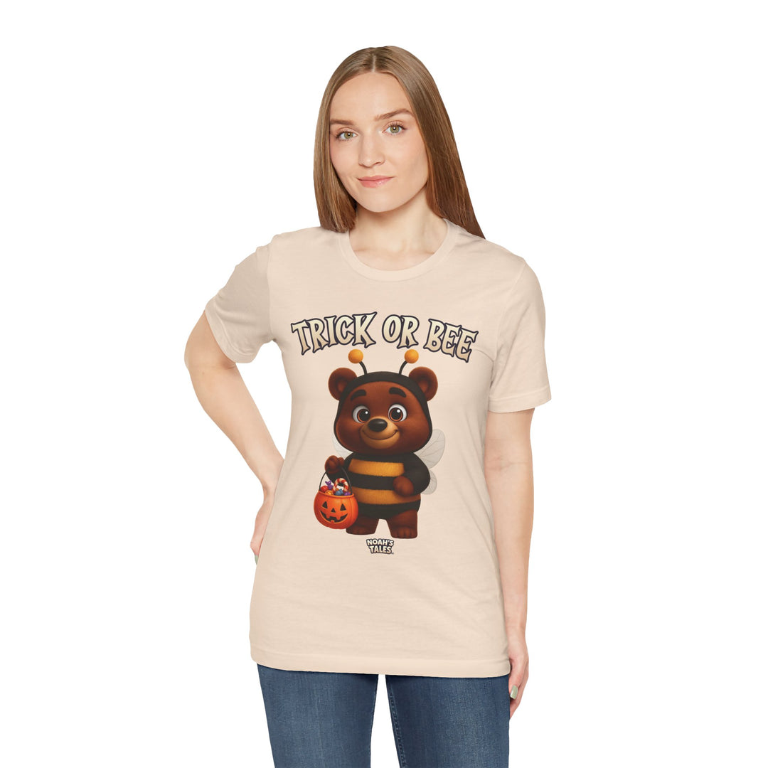 Noah’s Tales™ Halloween Trick or Bee Baxter Girl's Bella T-Shirt